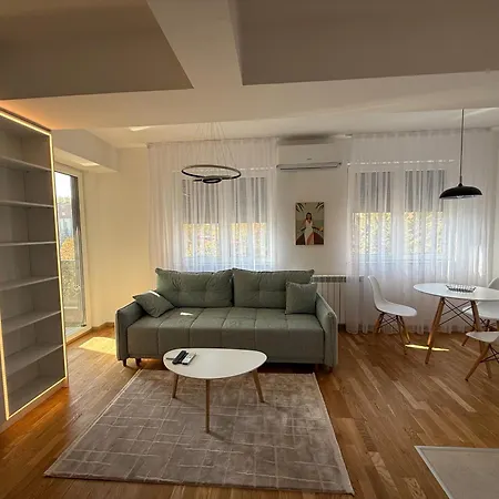 Apartment Twin *